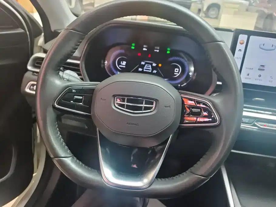 Geely Emgrand 2023 4th Generation Champion Edition 1.5L CVT Premium — миниатюра 15