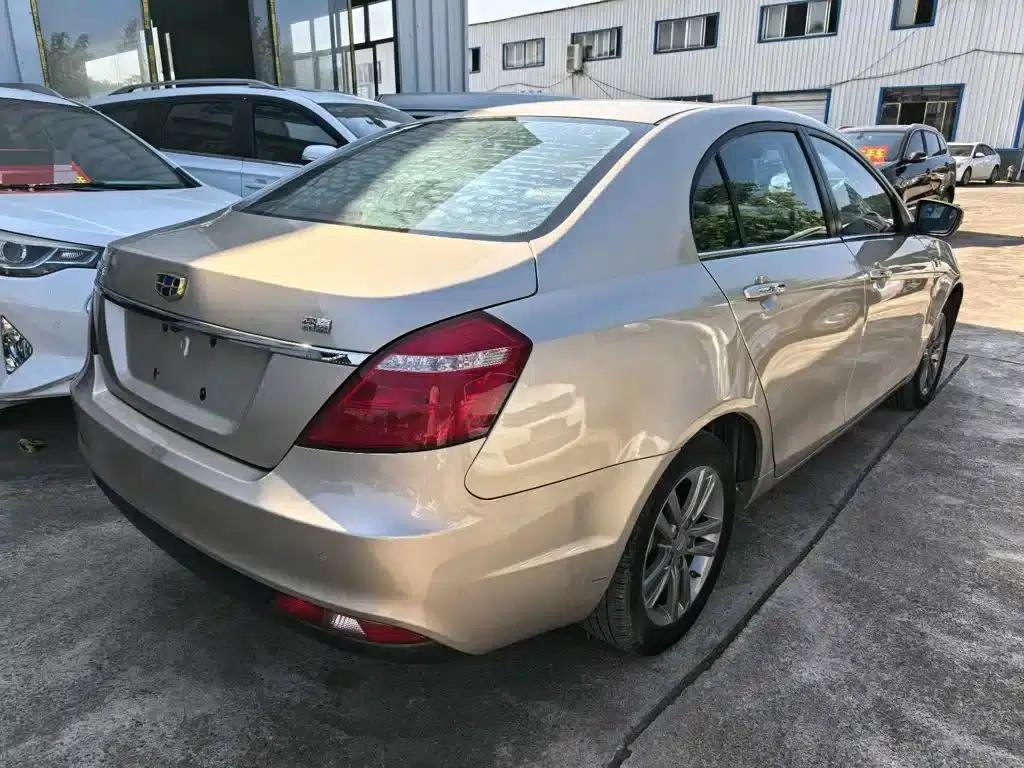 Geely Emgrand 2017 Sedan Million Edition 1.5L CVT Upward Connected Version — миниатюра 3
