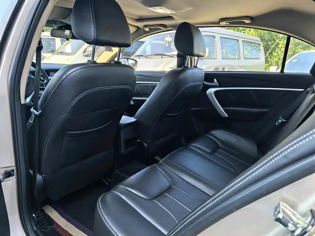 Geely Emgrand 2017 Sedan Million Edition 1.5L CVT Upward Connected Version — миниатюра 5