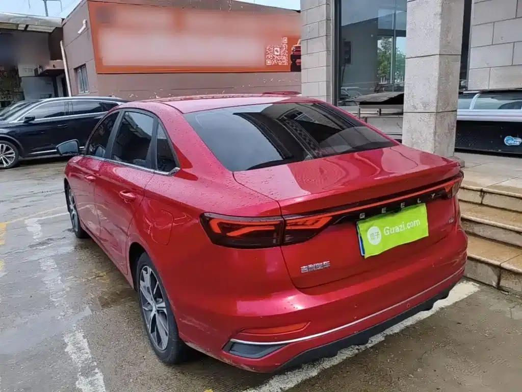 Geely Emgrand 2022 4th Generation 1.5L CVT Premium — миниатюра 5