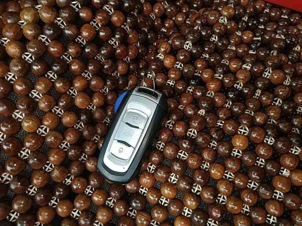 Geely Emgrand 2015 Sedan 1.5L Manual Upgrade Version — миниатюра 9