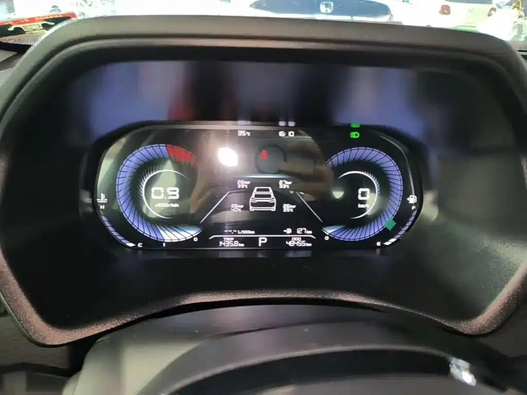 Geely Emgrand 2022 4th Generation 1.5L CVT Premium — миниатюра 12