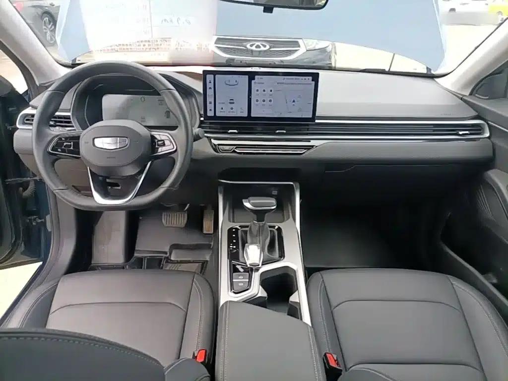 Geely Emgrand 2026 4 Millionth Anniversary Edition 1.5L CVT Flying Model — миниатюра 10