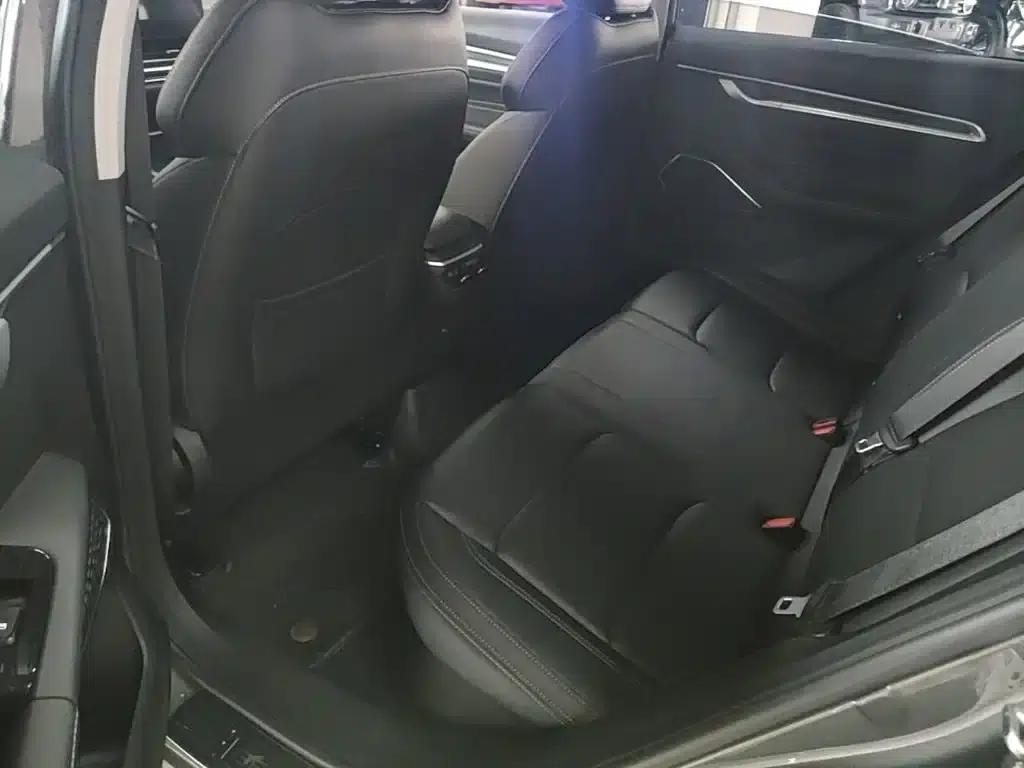 Geely Emgrand 2023 4th Generation Champion Edition 1.5L CVT Luxury — миниатюра 17