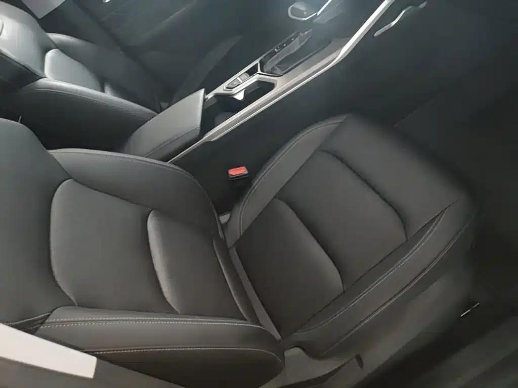 Geely Emgrand 2023 4th Generation Champion Edition 1.5L CVT Luxury — миниатюра 25