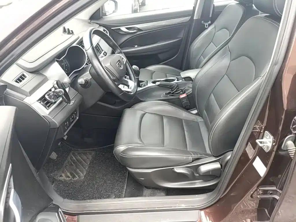 Geely Emgrand 2019 Leading Edition 1.5L Manual Deluxe Model (China VI Emission Standard) — миниатюра 15