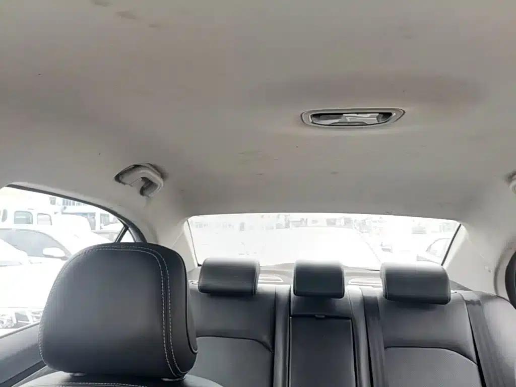 Geely Emgrand 2019 Leading Edition 1.5L Manual Deluxe Model (China VI Emission Standard) — миниатюра 18