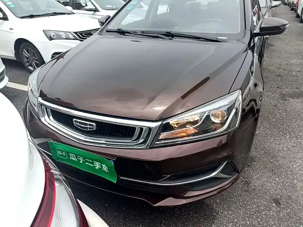 Geely Emgrand 2019 Leading Edition 1.5L Manual Deluxe Model (China VI Emission Standard) — миниатюра 3