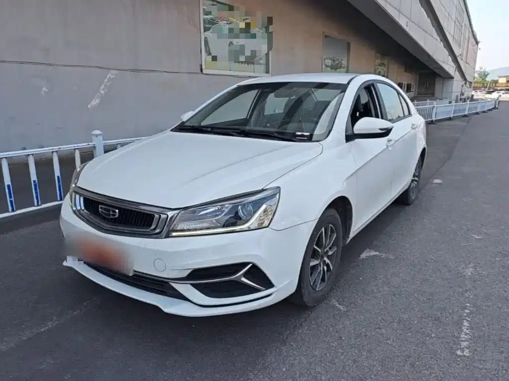 Geely Emgrand 2019 Leading Edition 1.5L Manual Deluxe Model (China VI Emission Standard) — миниатюра 1