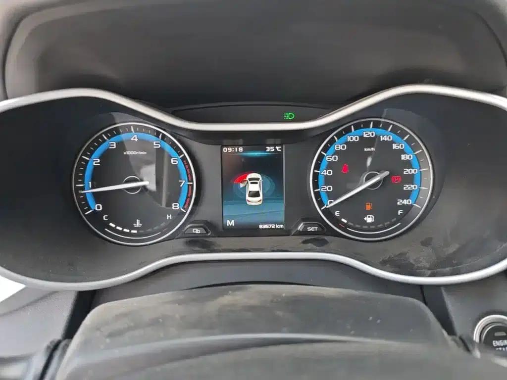 Geely Emgrand 2019 Leading Edition 1.5L Manual Deluxe Model (China VI Emission Standard) — миниатюра 12