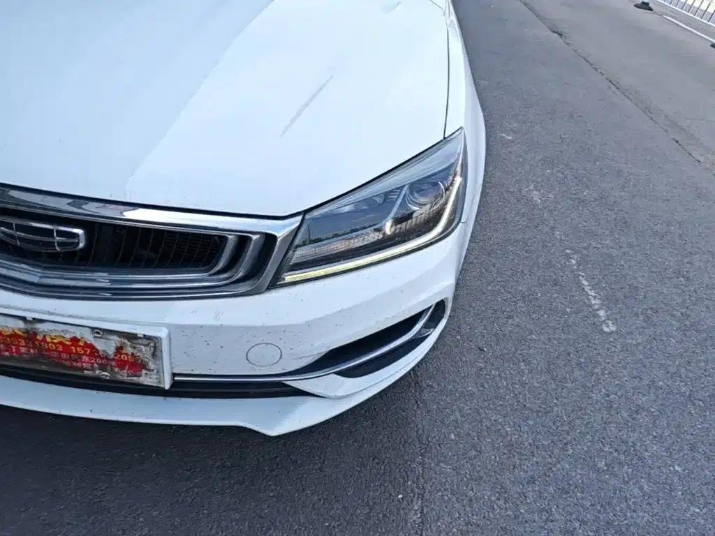 Geely Emgrand 2019 Leading Edition 1.5L Manual Deluxe Model (China VI Emission Standard) — миниатюра 24