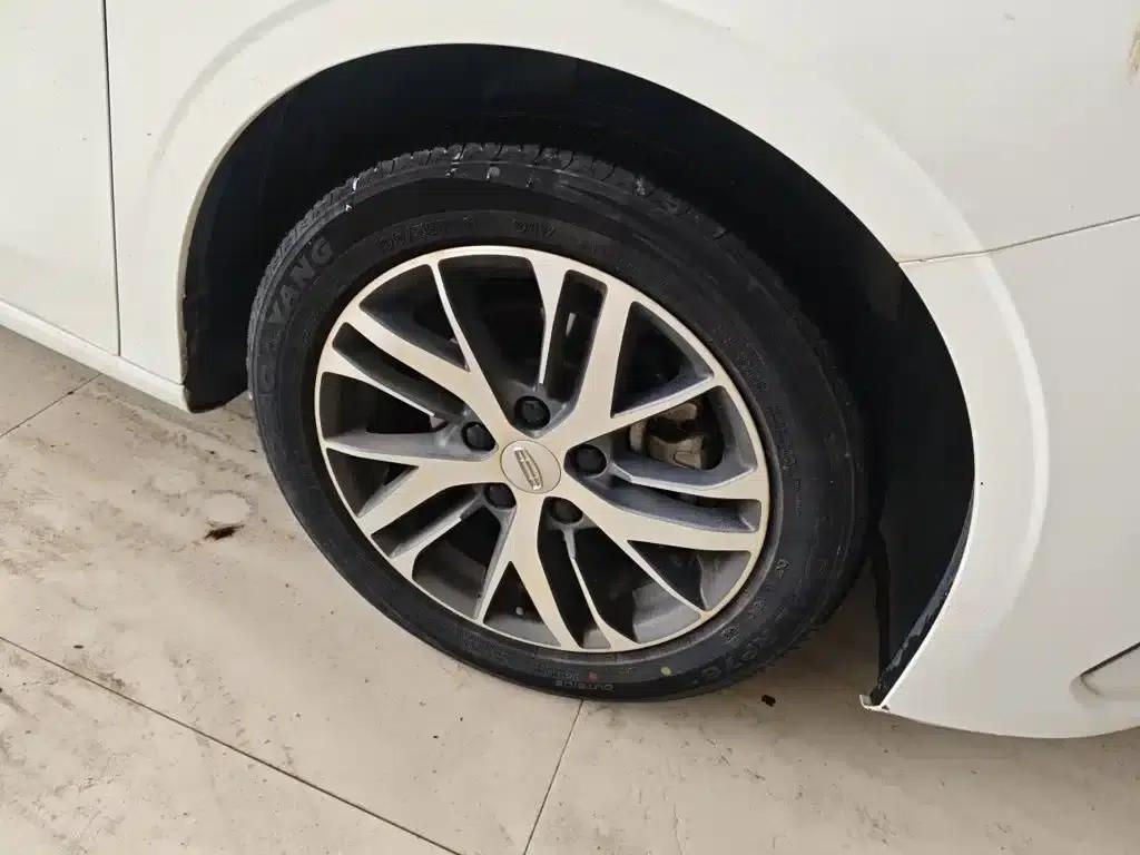 Geely Emgrand 2022 Generation 4 1.5L Manual Deluxe — миниатюра 23