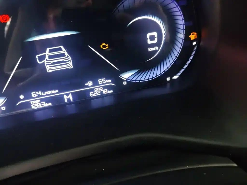Geely Emgrand 2022 Generation 4 1.5L Manual Deluxe — миниатюра 5