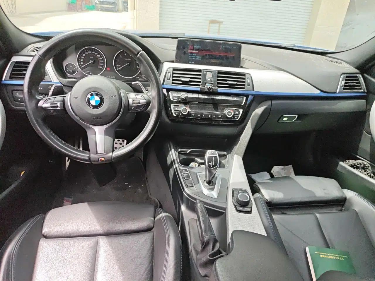 BMW 3 Series 2019 320i M Sport Package — миниатюра 9