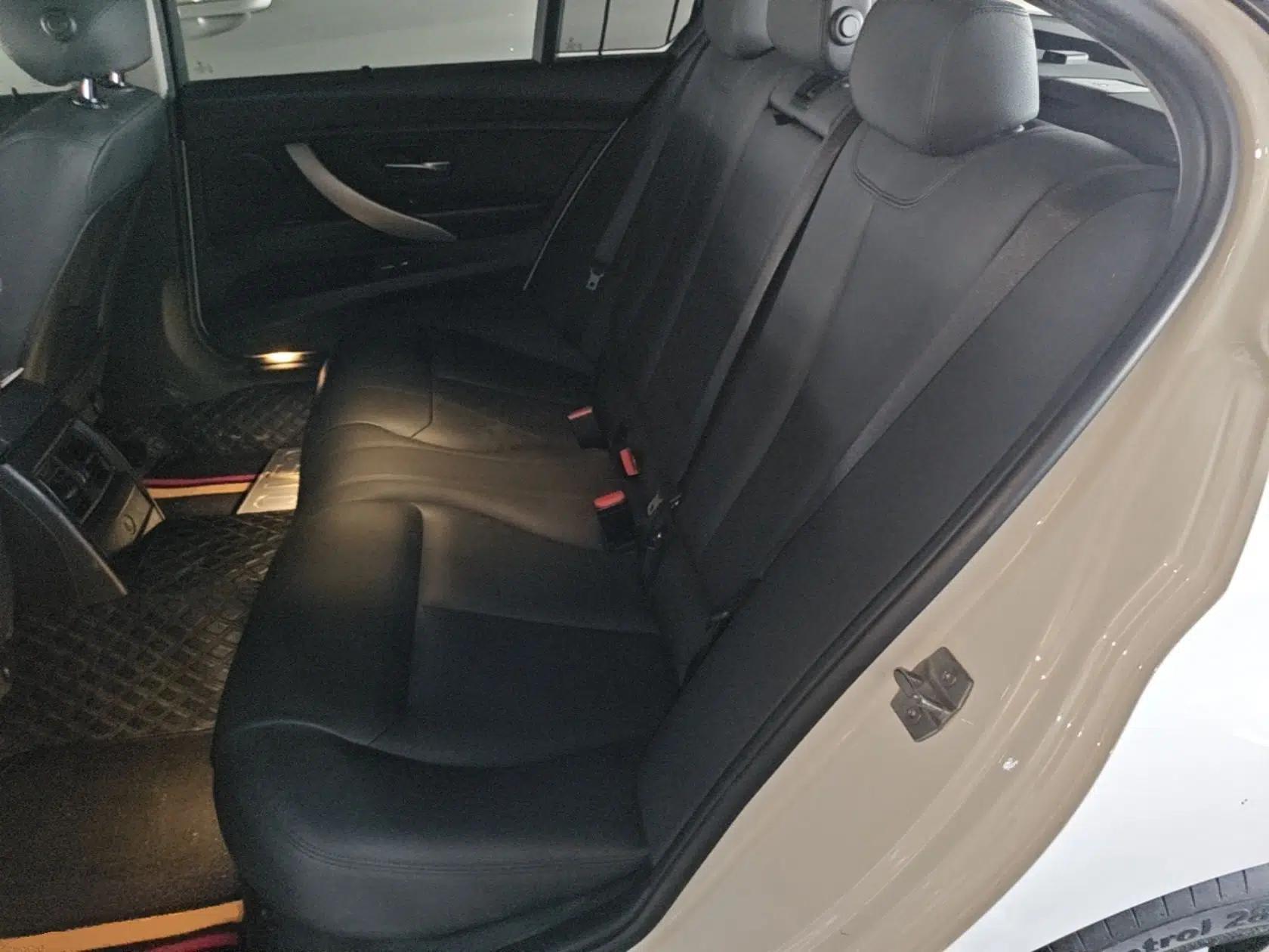 BMW 3 Series 2016 320Li Fashion Model — миниатюра 25