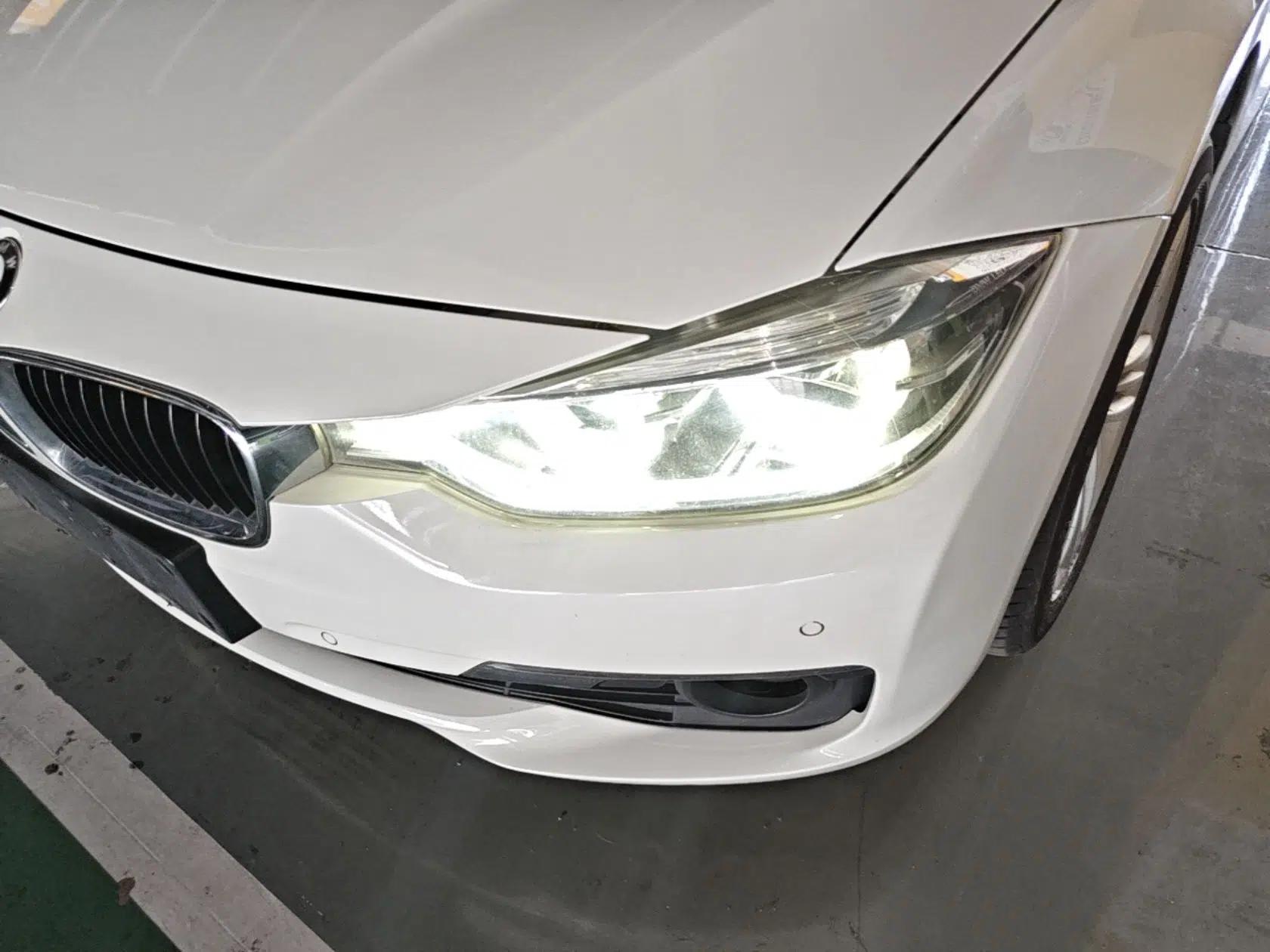 BMW 3 Series 2016 320Li Fashion Model — миниатюра 8