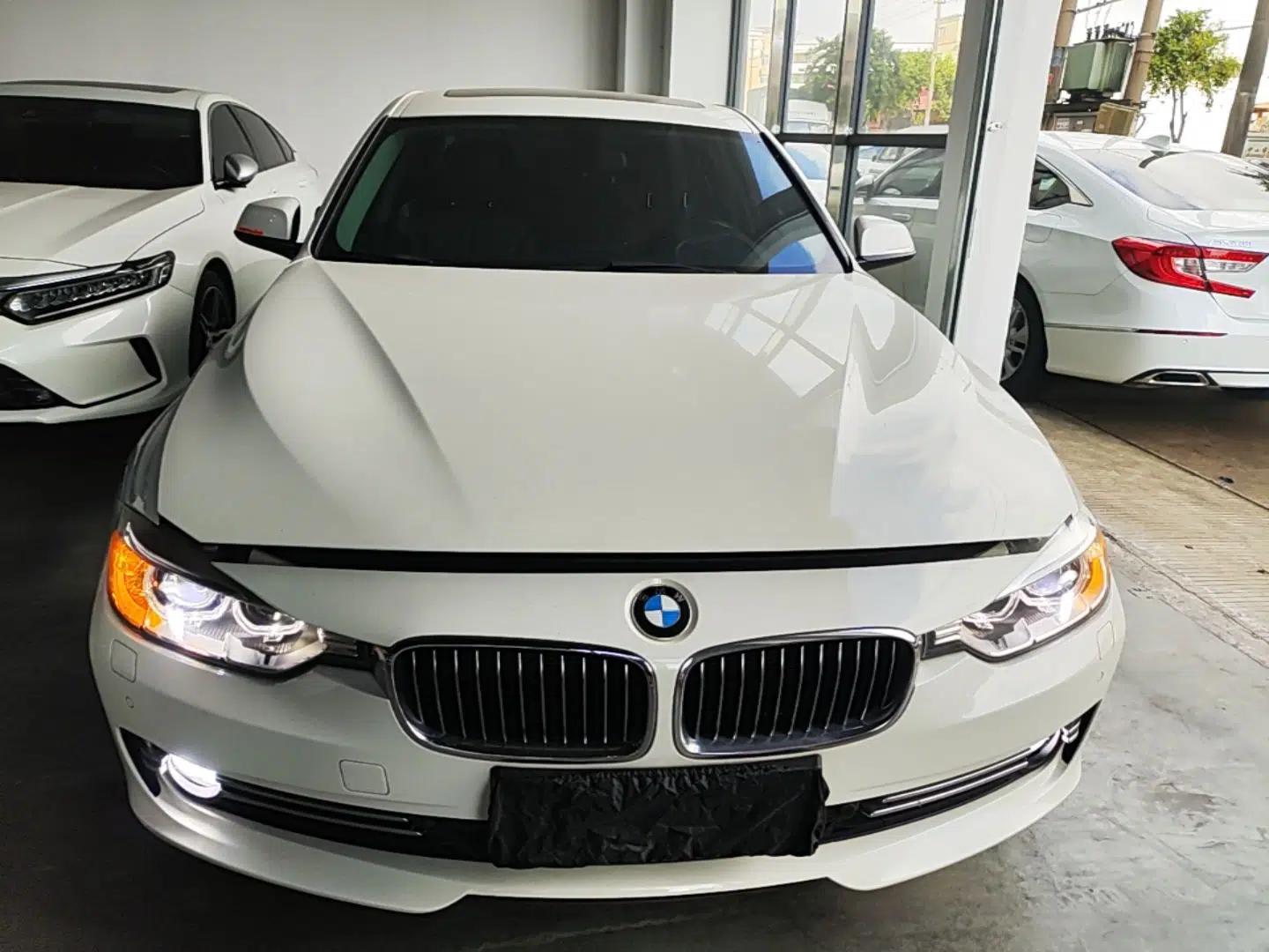BMW 3 Series 2015 320Li Luxury Design Package Premium Edition — миниатюра 2