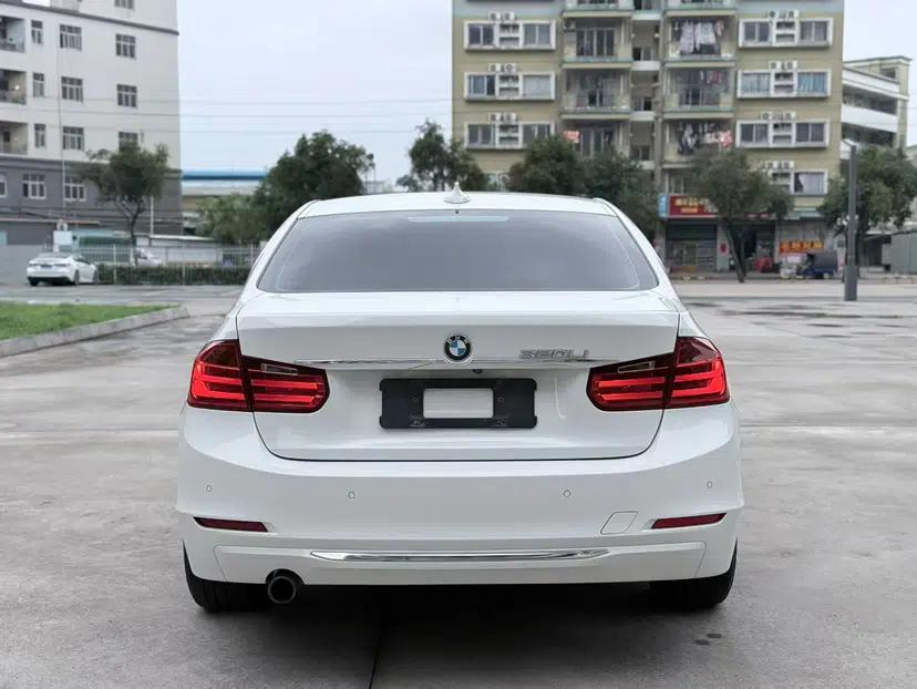 BMW 3 Series 2015 320Li Luxury Design Package Premium Edition — миниатюра 17