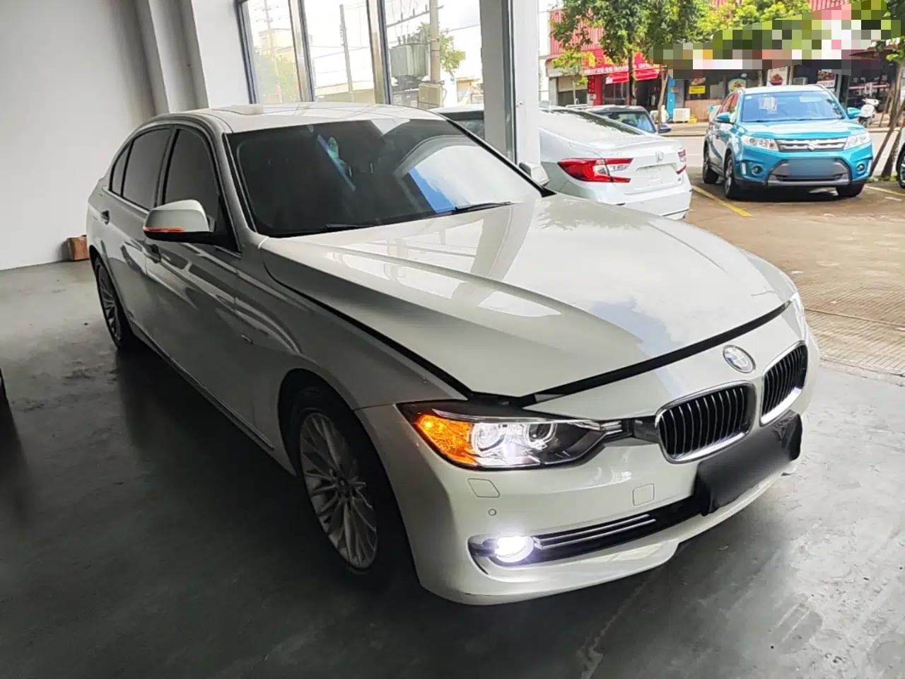 BMW 3 Series 2015 320Li Luxury Design Package Premium Edition — миниатюра 3