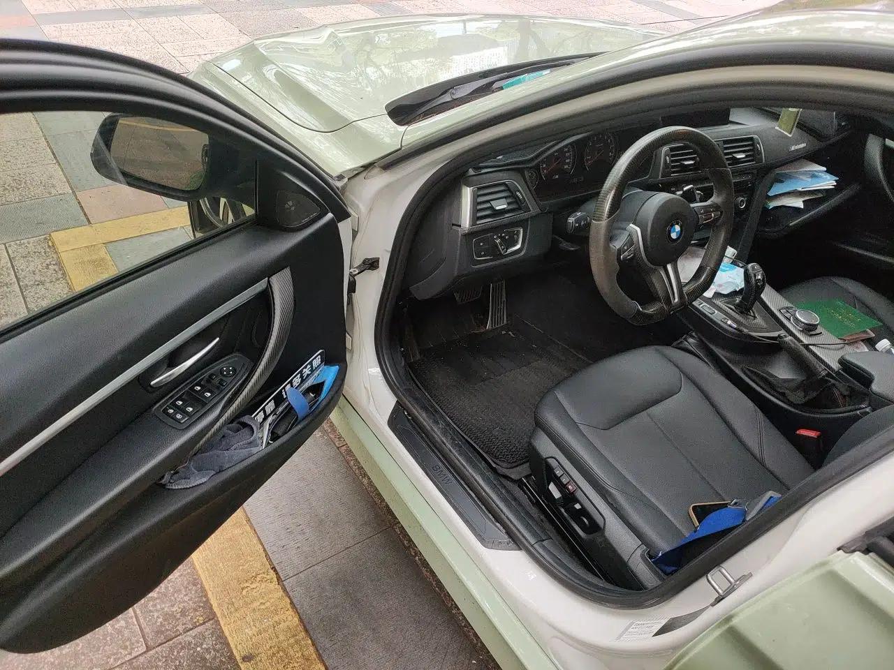 BMW 3 Series 2015 320i Luxury Edition Sports Design Package — миниатюра 16