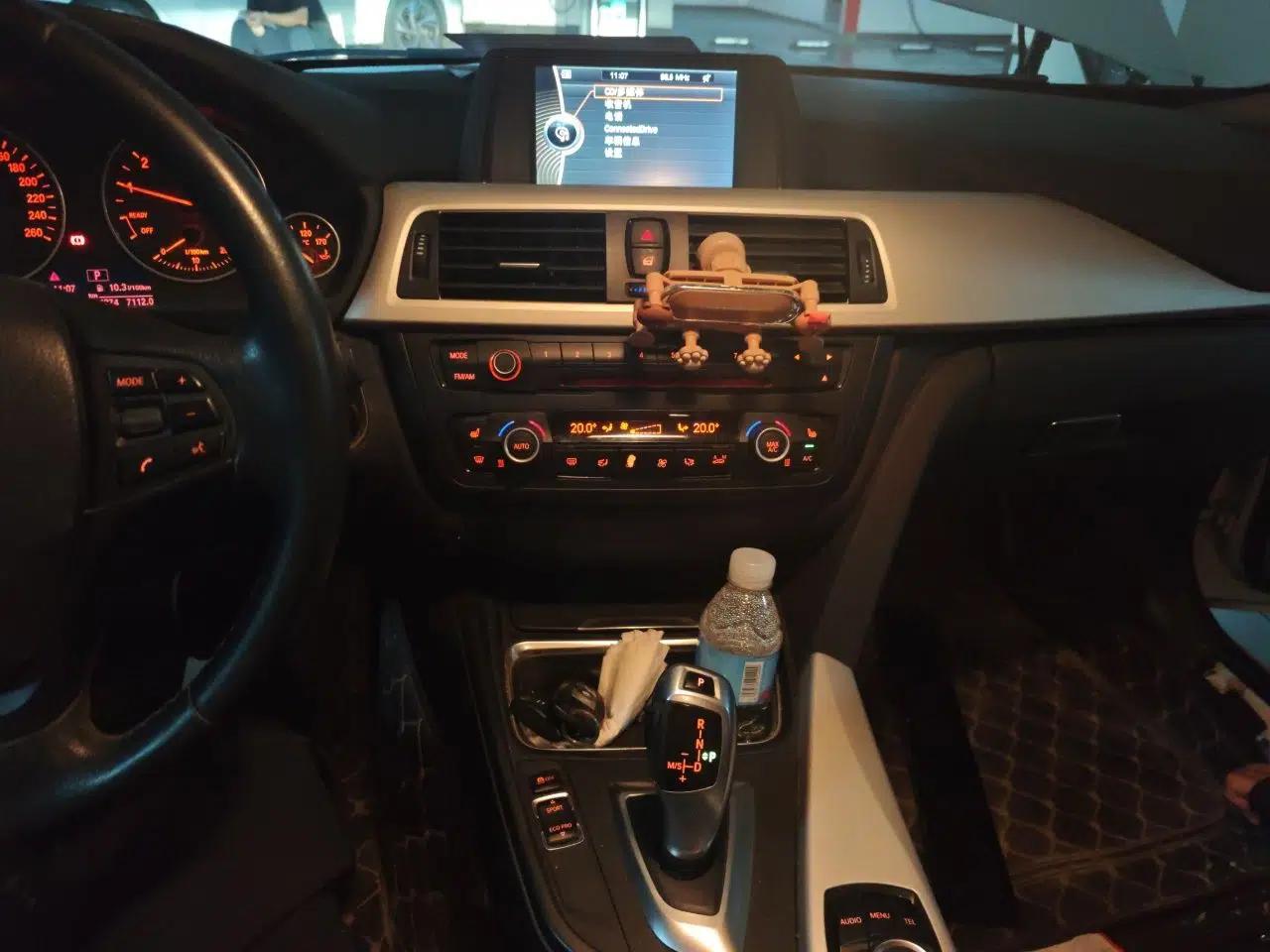 BMW 3 Series 2014 320i Sport Edition — миниатюра 13