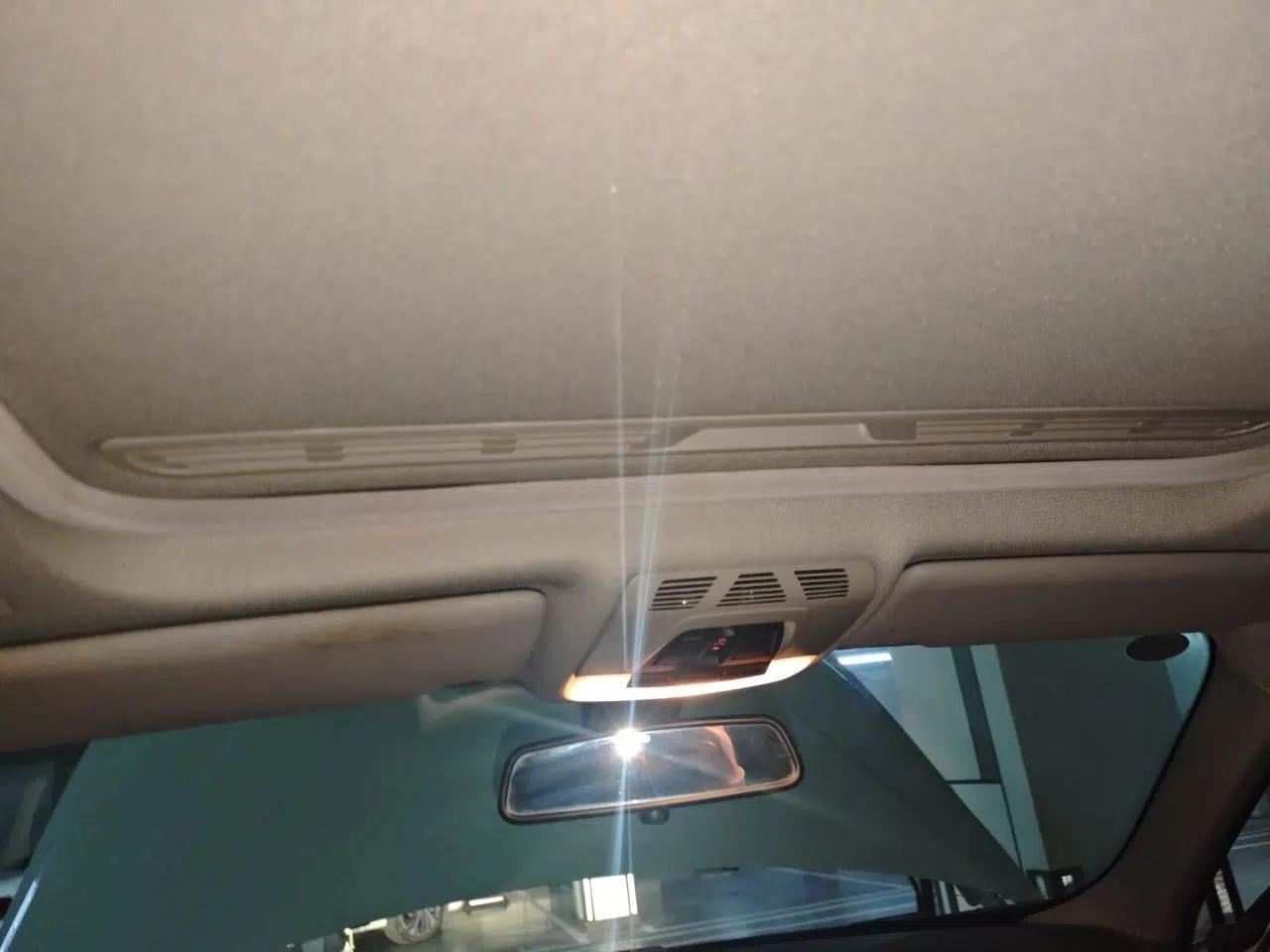 BMW 3 Series 2014 320i Sport Edition — миниатюра 18
