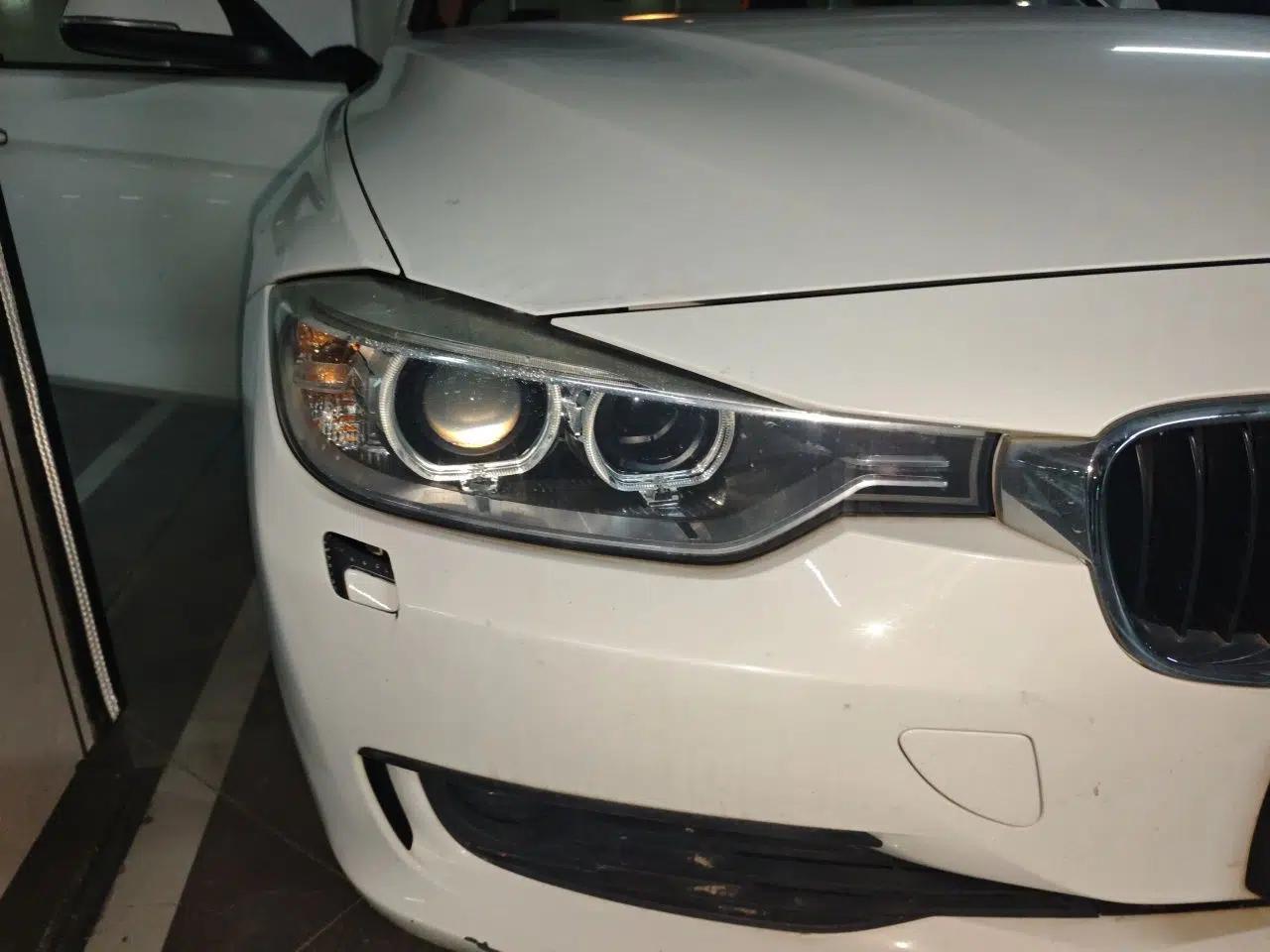 BMW 3 Series 2014 320i Sport Edition — миниатюра 7