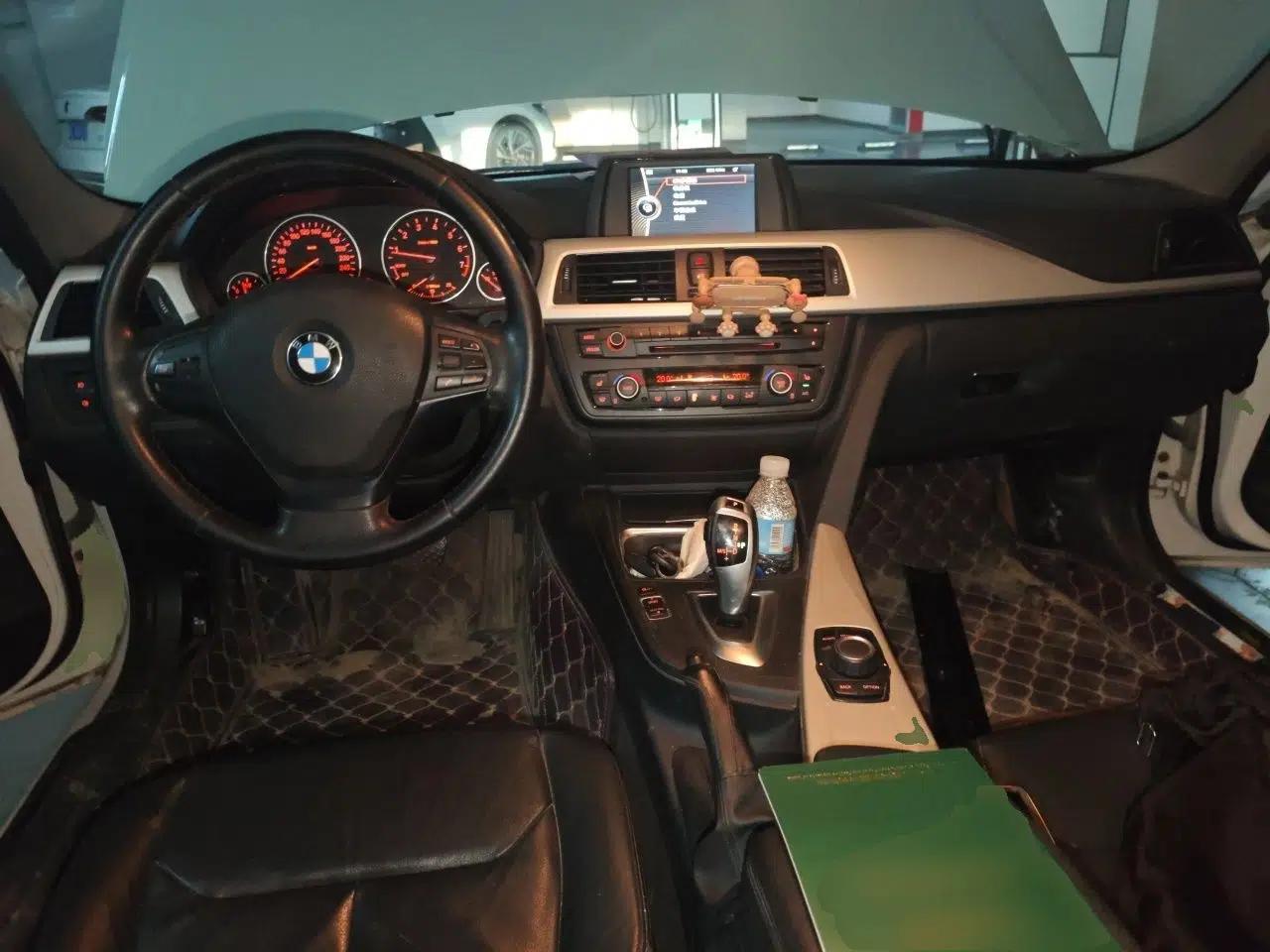 BMW 3 Series 2014 320i Sport Edition — миниатюра 9