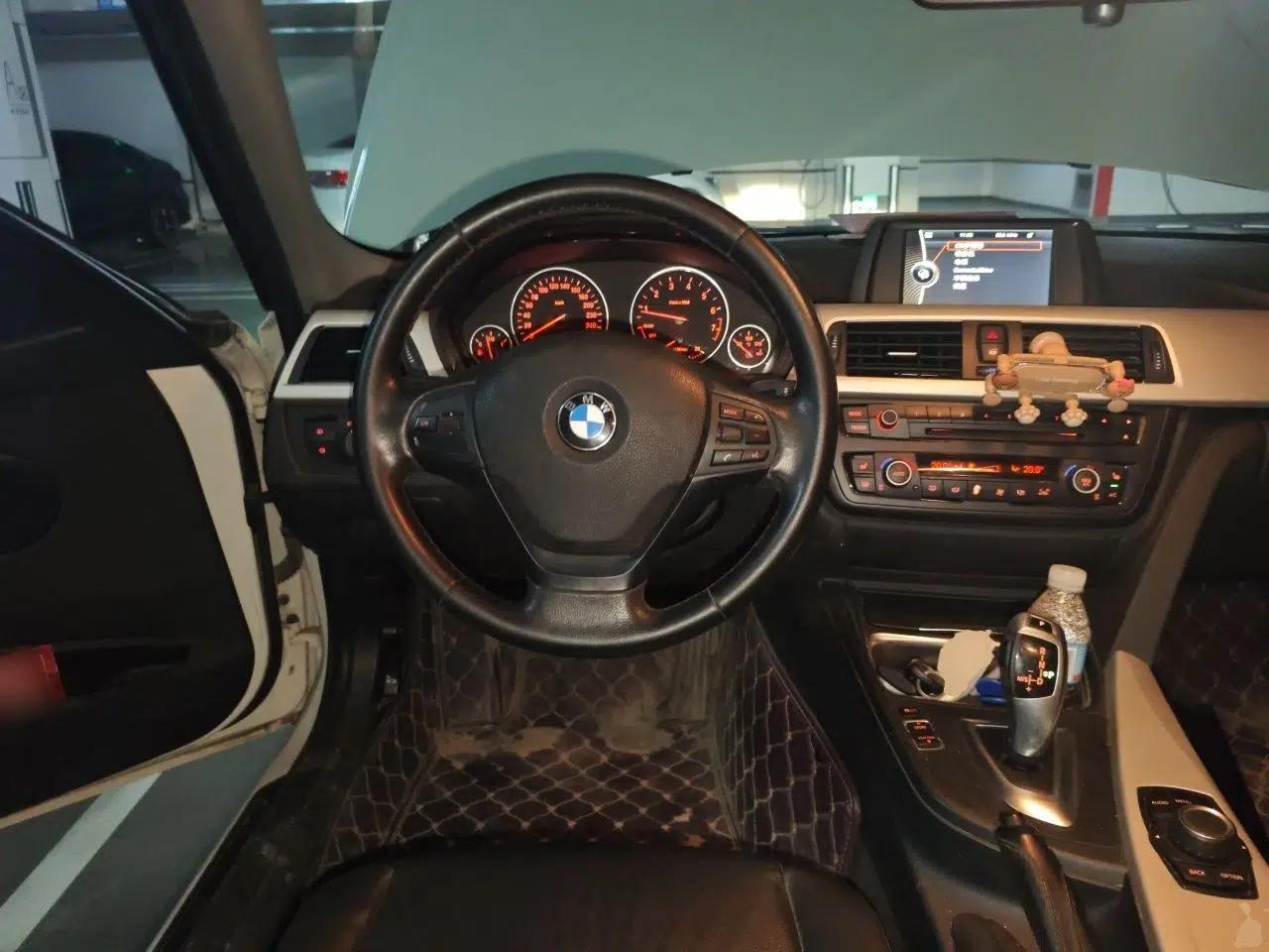 BMW 3 Series 2014 320i Sport Edition — миниатюра 10