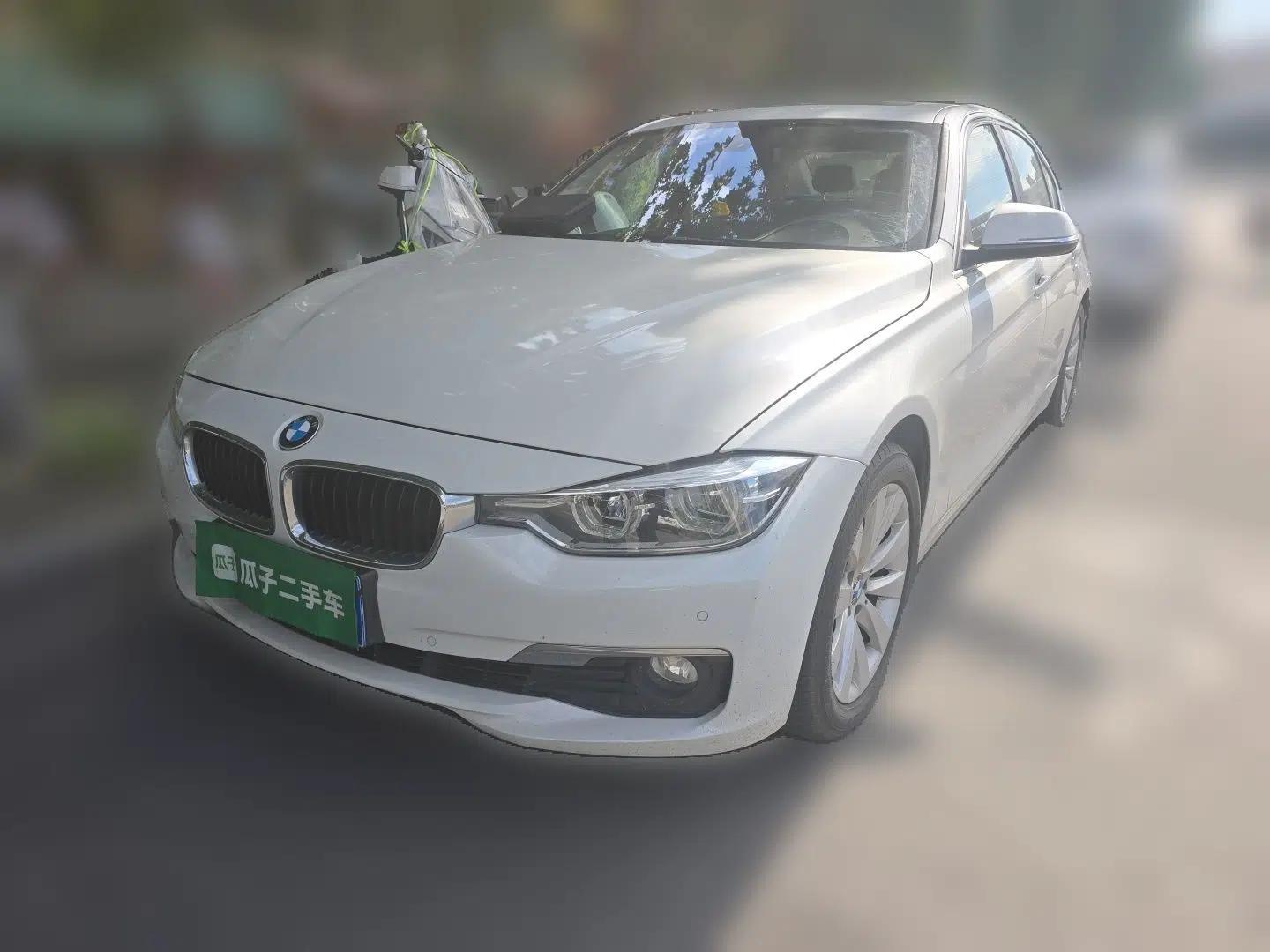 BMW 3 Series 2017 318Li Fashion Model — миниатюра 1