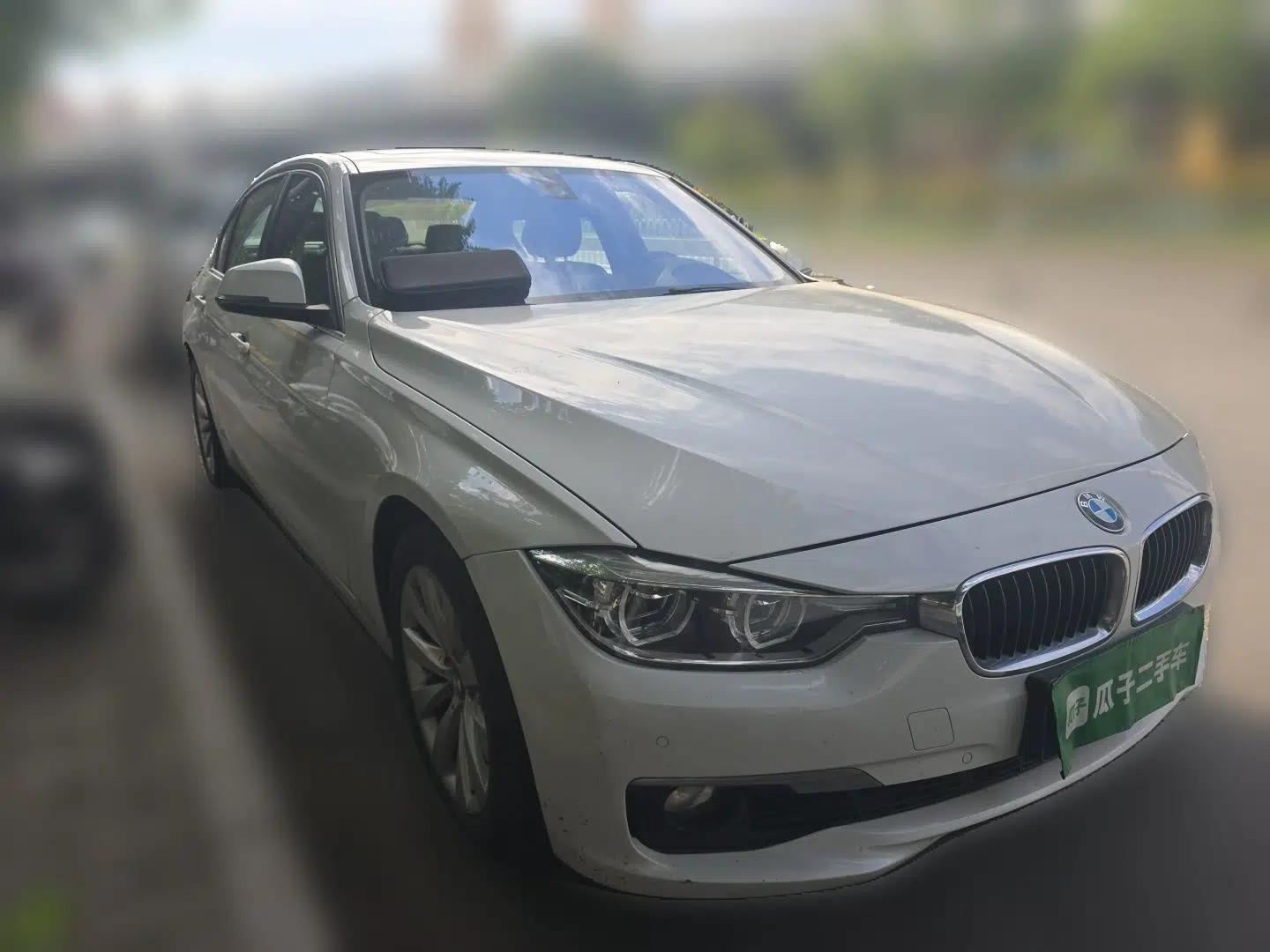 BMW 3 Series 2017 318Li Fashion Model — миниатюра 3