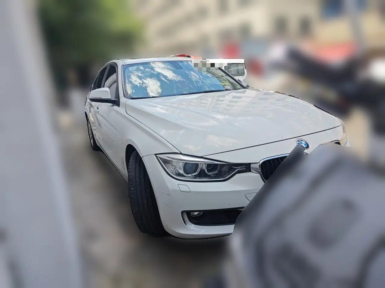 BMW 3 Series 2013 320i Sport Edition — миниатюра 3