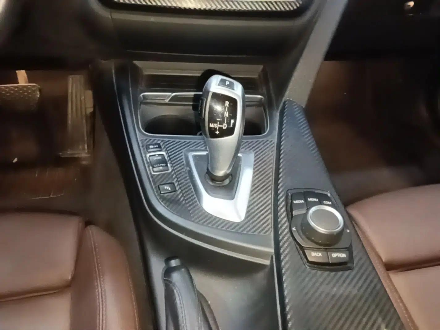 BMW 3 Series 2018 320Li Fashion Model — миниатюра 16