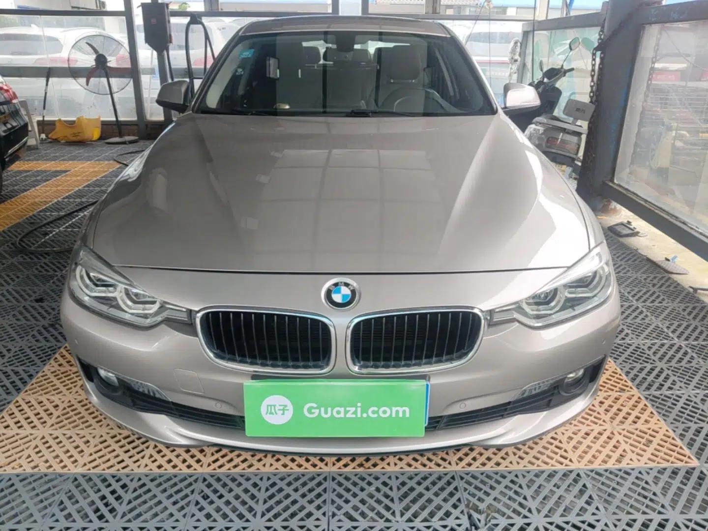BMW 3 Series 2016 320Li Fashion Model — миниатюра 2