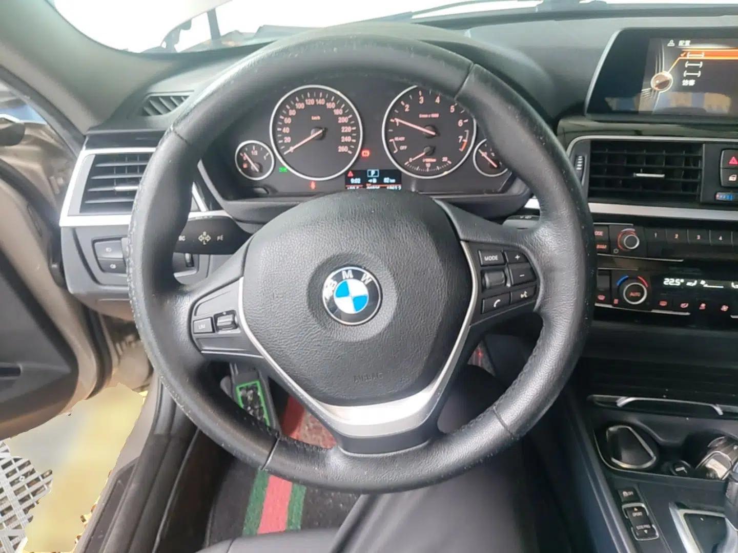 BMW 3 Series 2016 320Li Fashion Model — миниатюра 13
