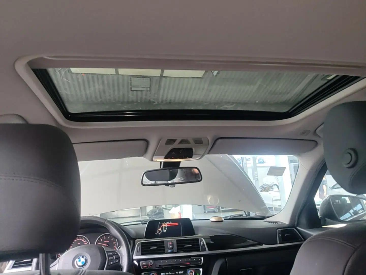BMW 3 Series 2016 320Li Fashion Model — миниатюра 21