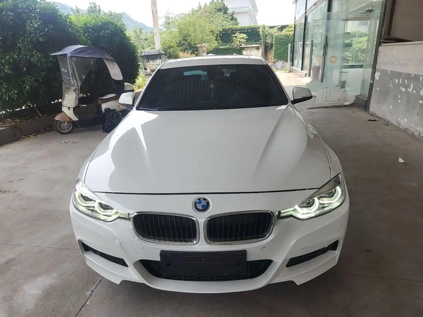 BMW 3 Series 2018 320i M Sport Package — миниатюра 2