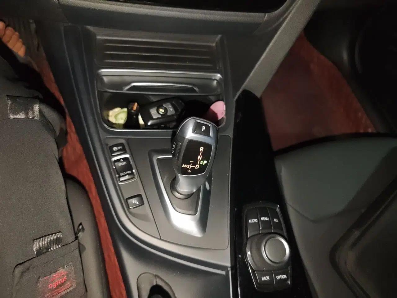 BMW 3 Series 2017 320Li Fashion Model — миниатюра 14