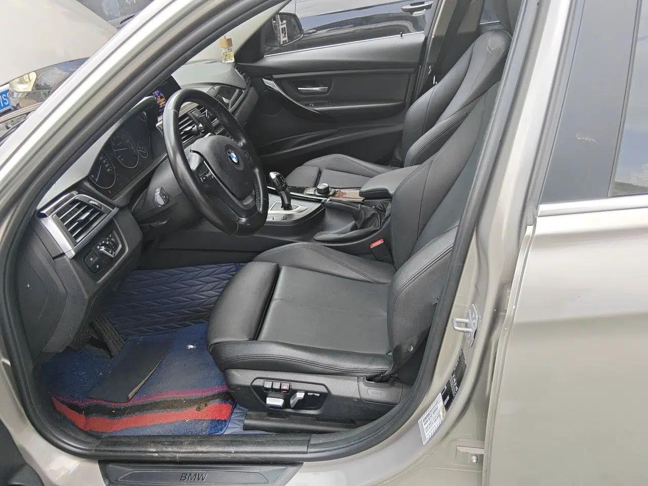 BMW 3 Series 2018 320Li Fashion Model — миниатюра 15