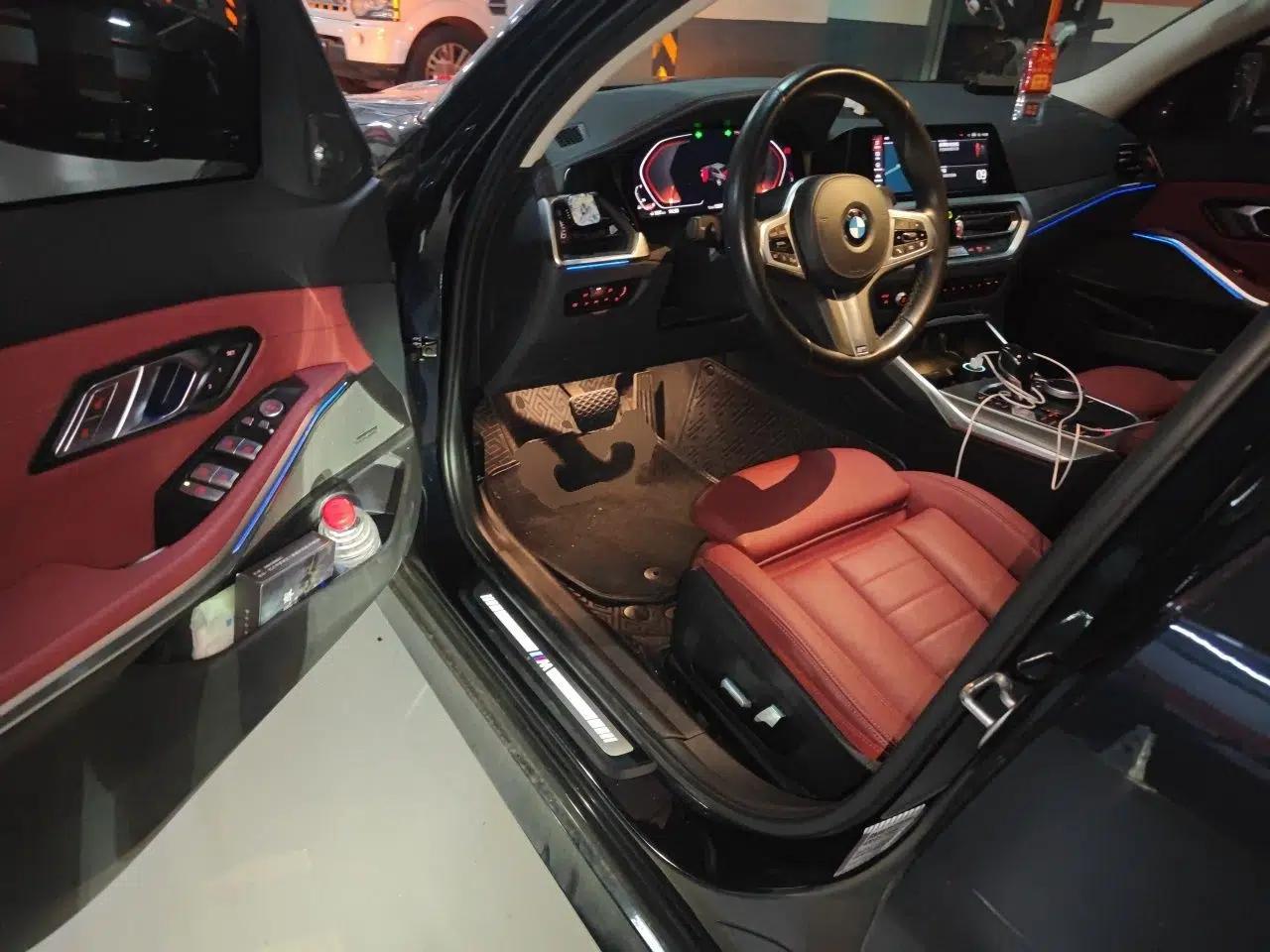 BMW 3 Series 2021 325i M Sport Night Edition package — миниатюра 16