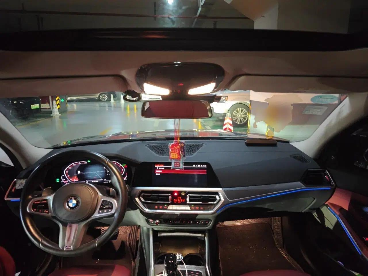 BMW 3 Series 2021 325i M Sport Night Edition package — миниатюра 9