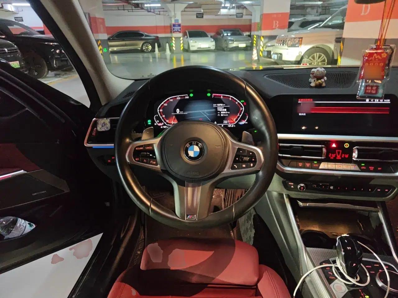 BMW 3 Series 2021 325i M Sport Night Edition package — миниатюра 10