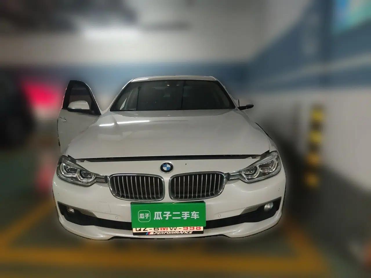 BMW 3 Series 2019 320Li Fashion Model — миниатюра 2