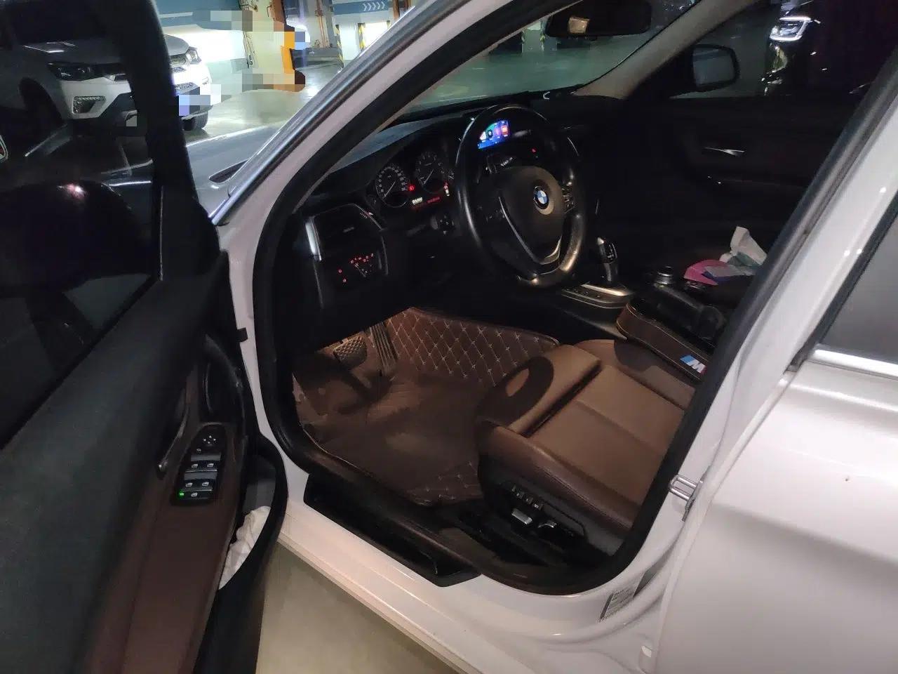 BMW 3 Series 2019 320Li Fashion Model — миниатюра 16