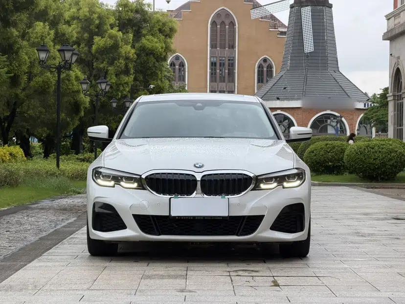 BMW 3 Series 2020 Restyled 325Li M Sport Package — миниатюра 2