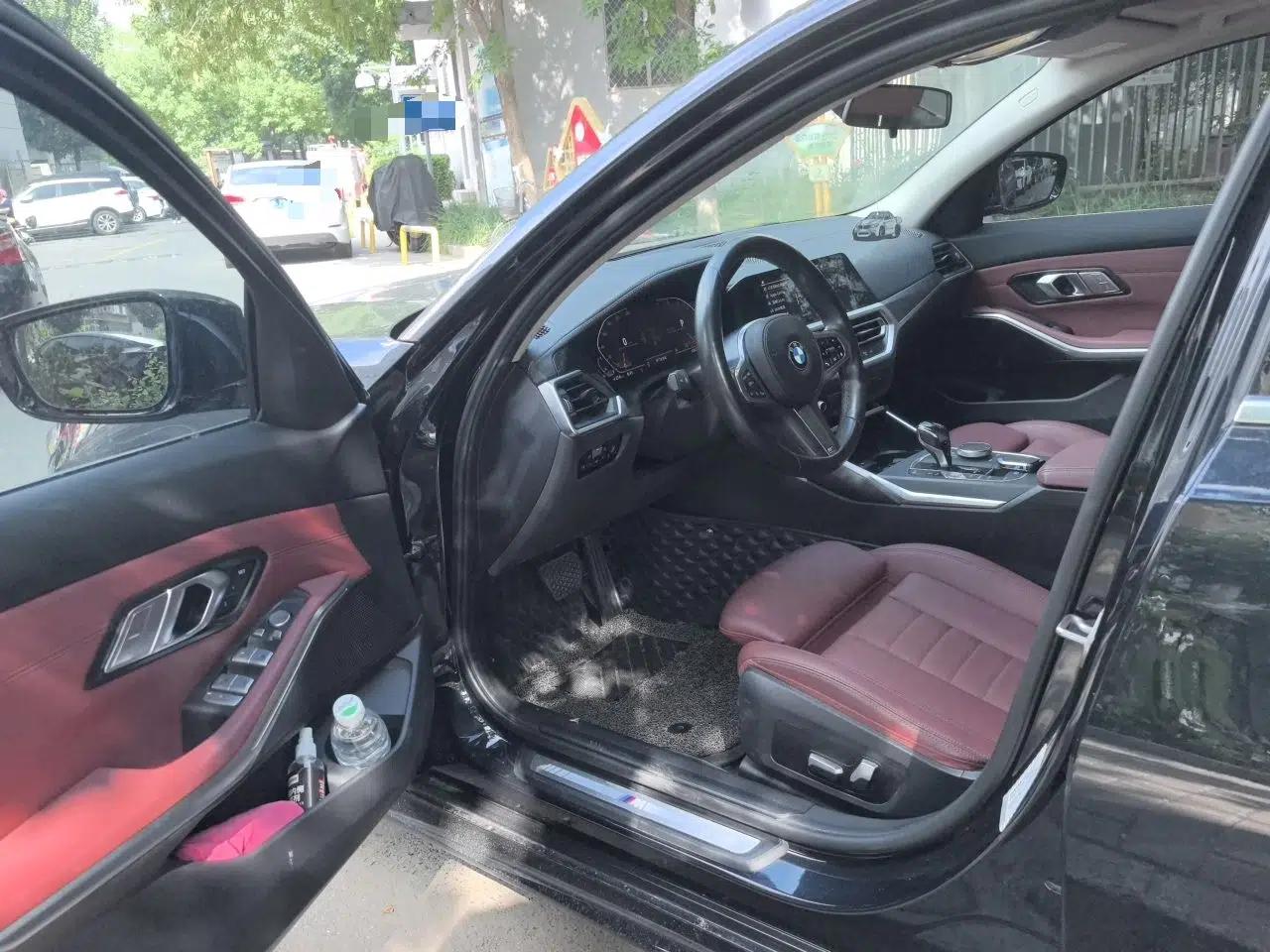 BMW 3 Series 2021 325i M Sport Package — миниатюра 16