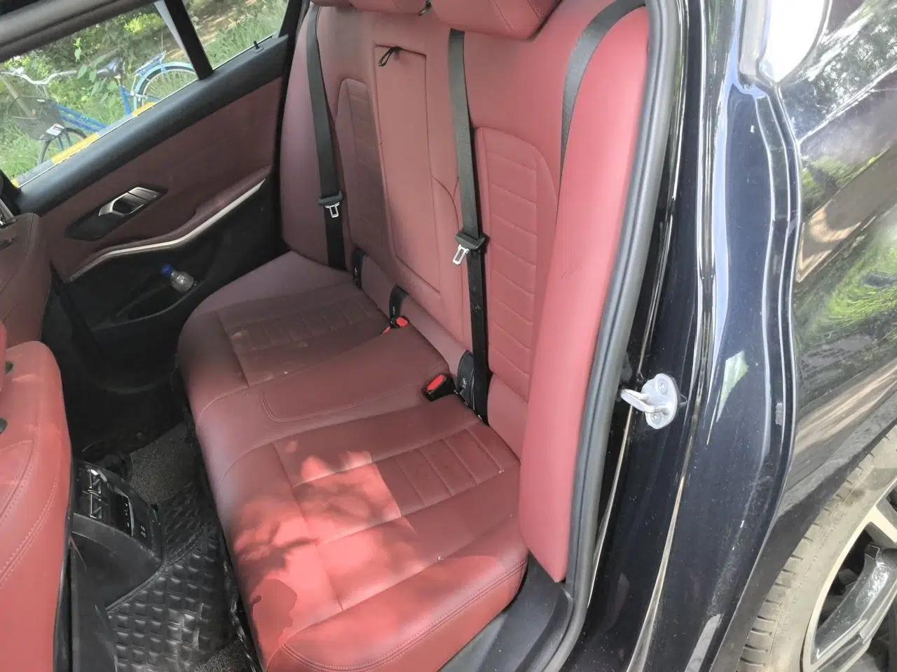 BMW 3 Series 2021 325i M Sport Package — миниатюра 17