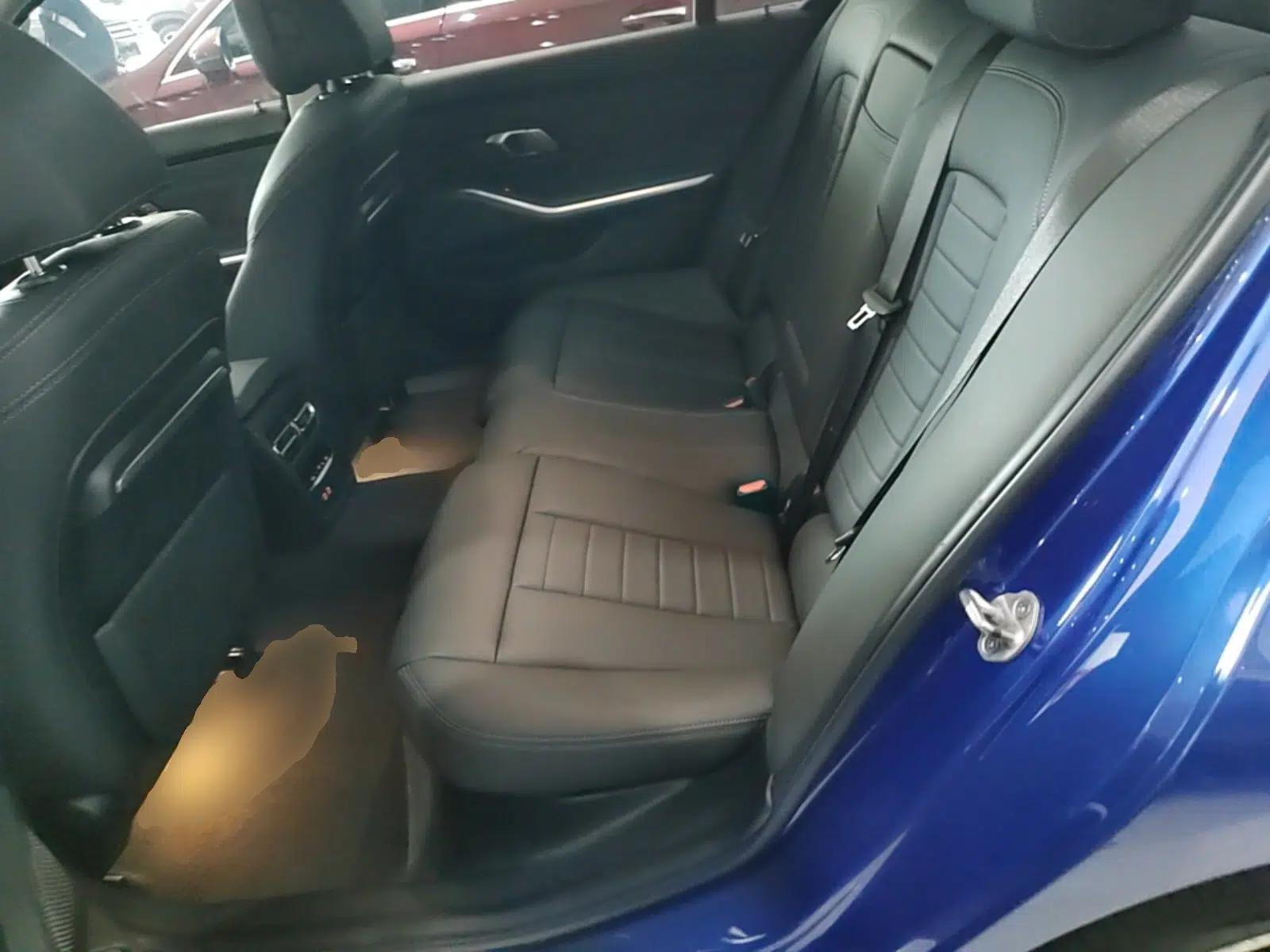 BMW 3 Series 2020 320Li M Sport Package — миниатюра 20