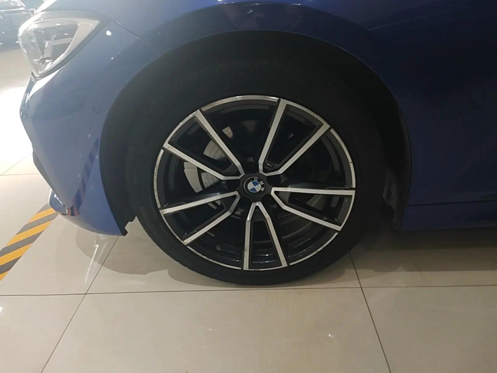 BMW 3 Series 2020 320Li M Sport Package — миниатюра 10