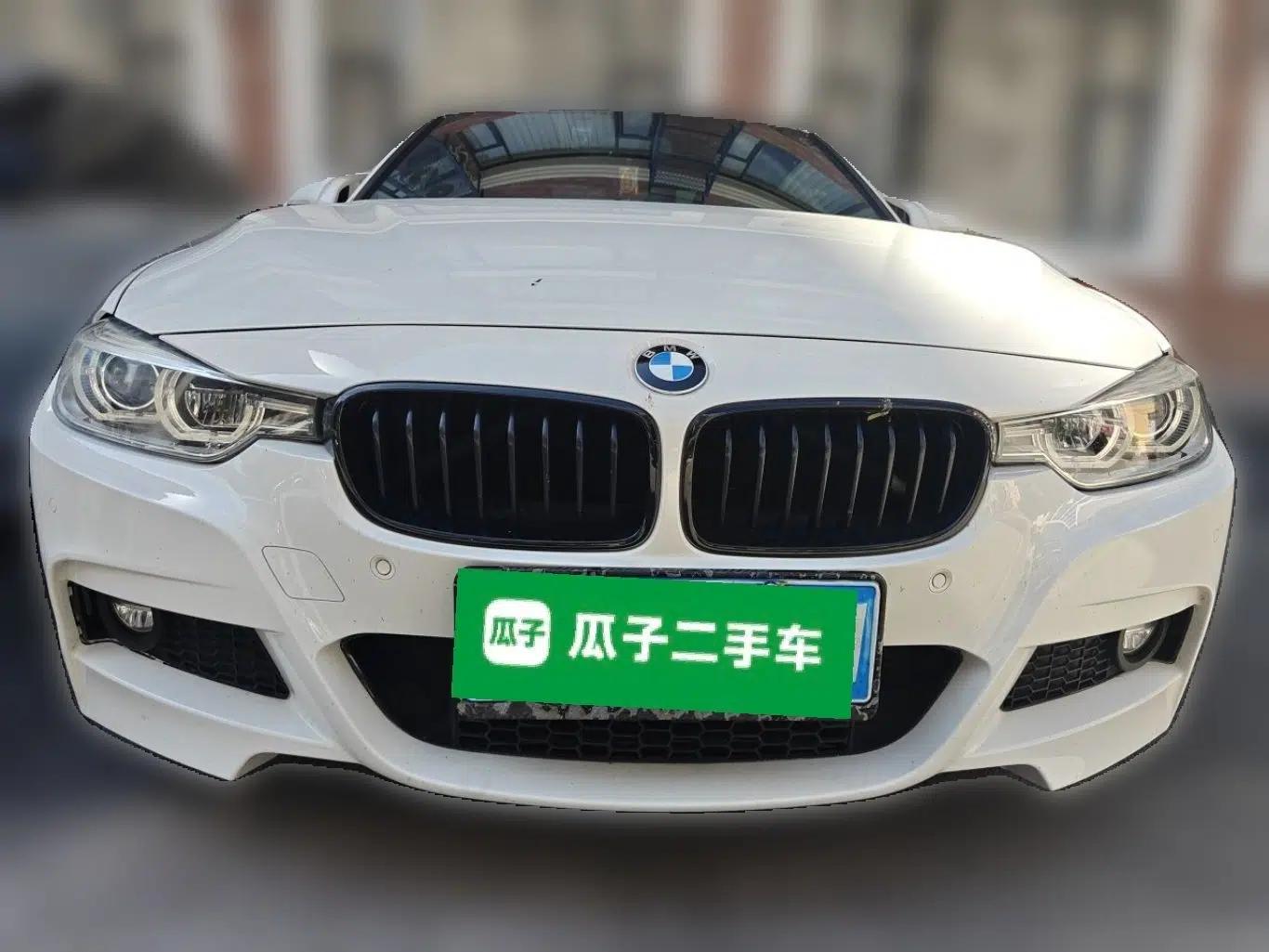 BMW 3 Series 2019 320i M Sport Night Edition — миниатюра 2